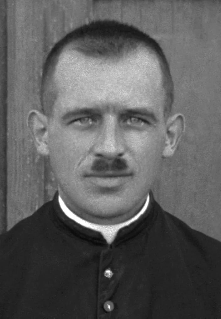 Portrait of Alfons Tracki (1896–1946) – memorial page