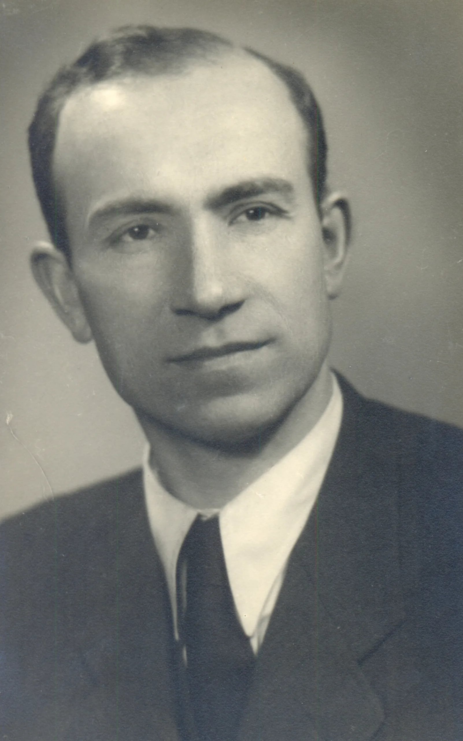 Porträt von Atanas Figol (1908–1993) – Gedenkseite