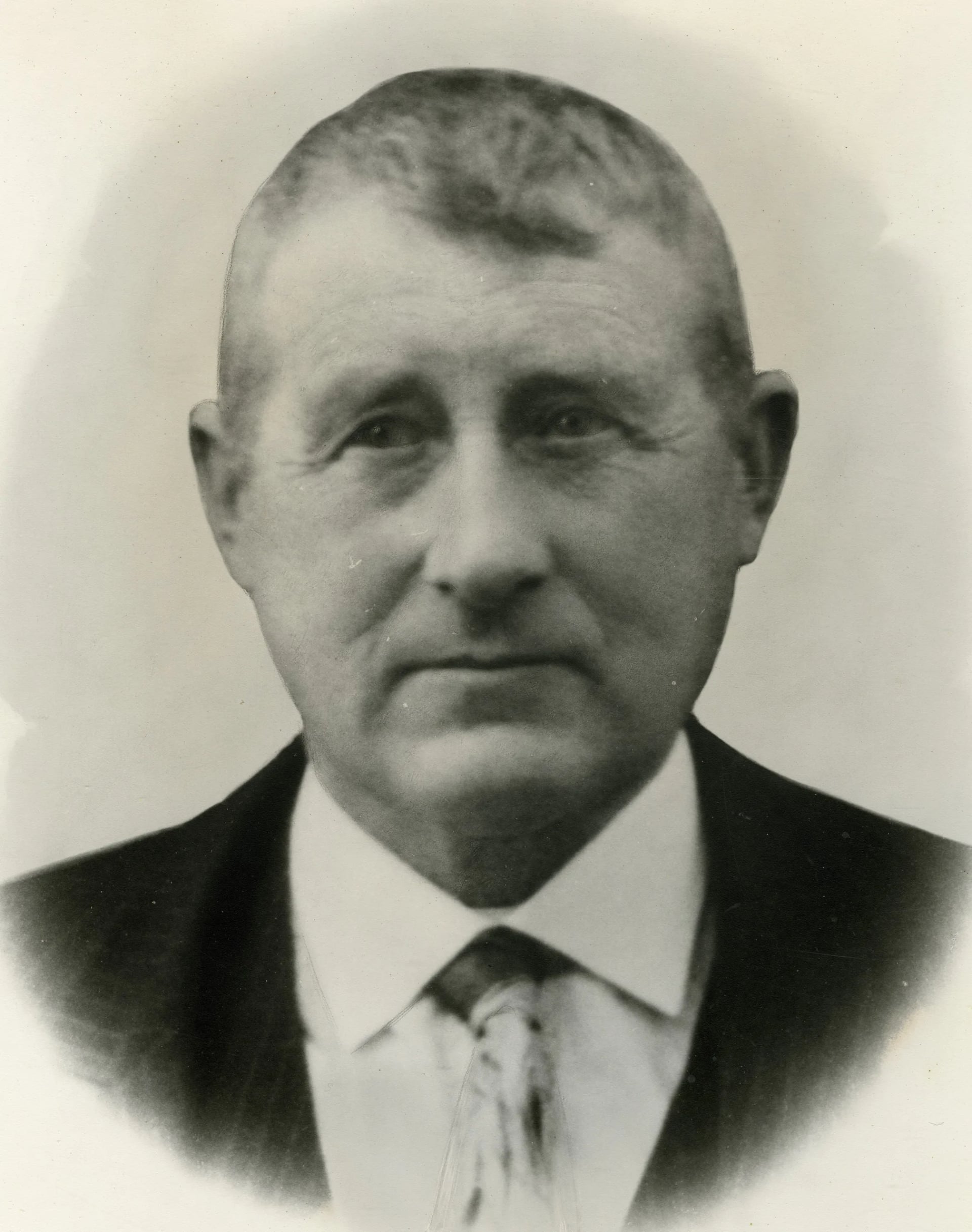 Portrait of Johan Hegvik (1869–1939) – memorial page
