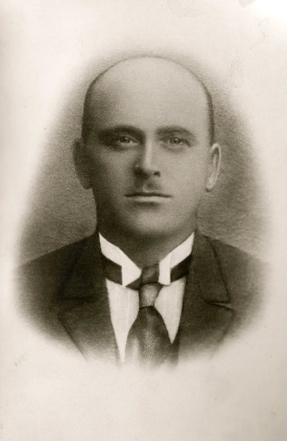 Portrait of Brunon Kowalski (1886–1935) – memorial page