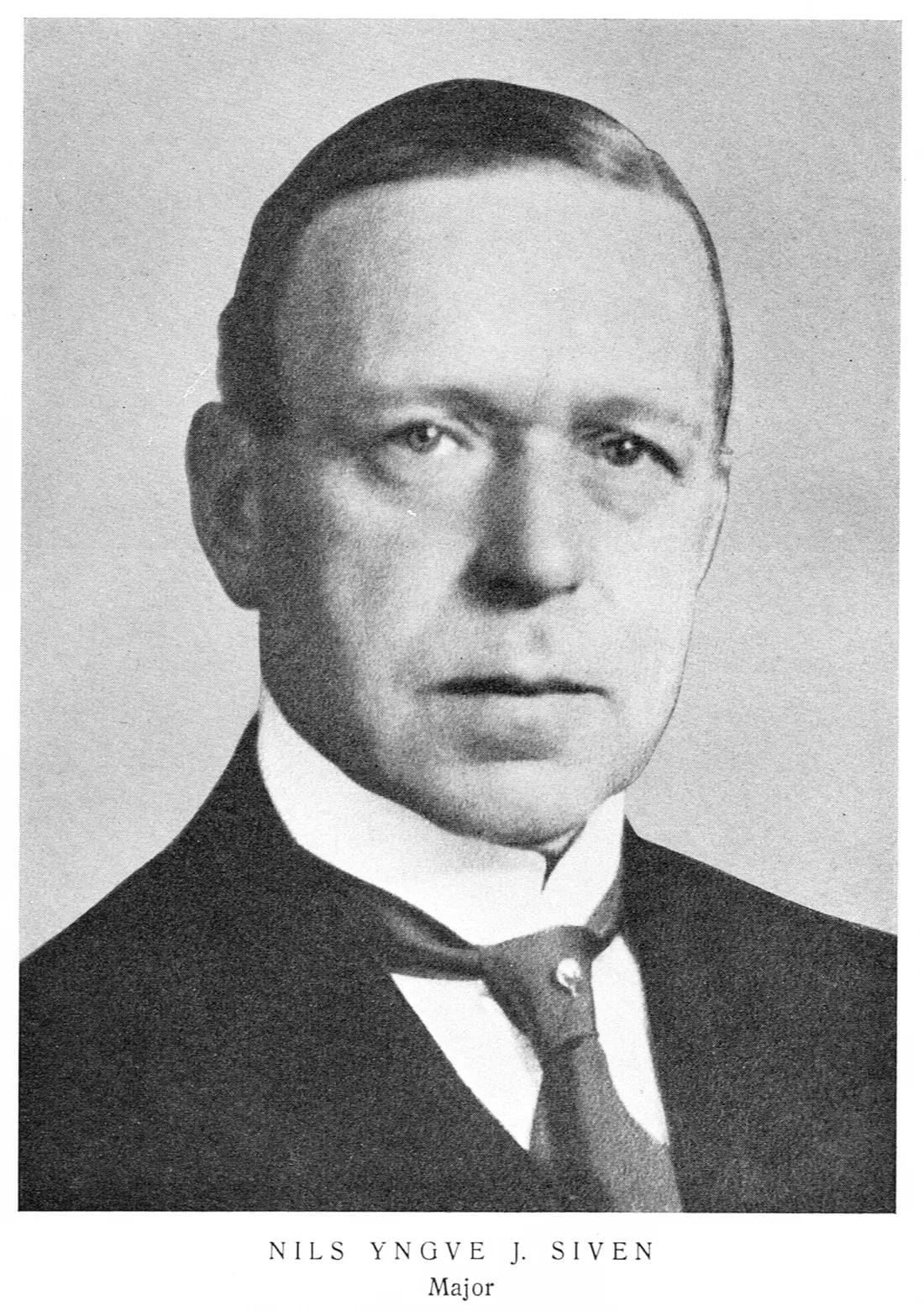 Porträt von Nils Yngve Siven (1885–1966) – Gedenkseite