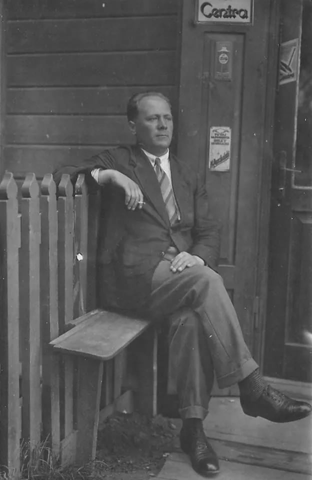 Portrait of Edmund Monsiel (1897–1962) – memorial page