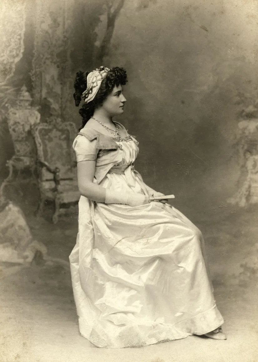 Porträt von Helena Sierakowska (1886–1939) – Gedenkseite