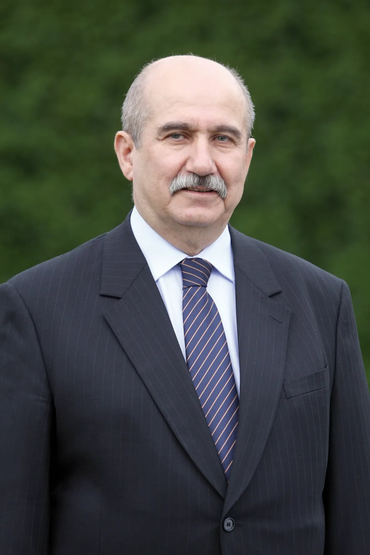 Portrait of Jacek Krywult (1941–2023) – memorial page