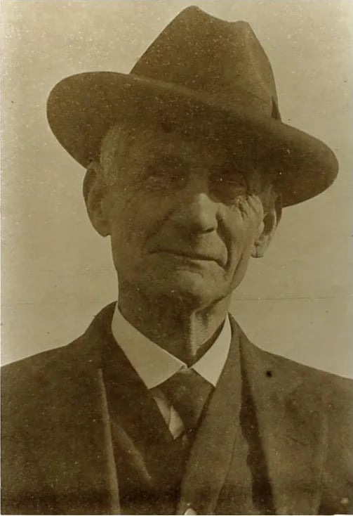 Porträt von Elwood Joseph Reeve (1852–1935) – Gedenkseite
