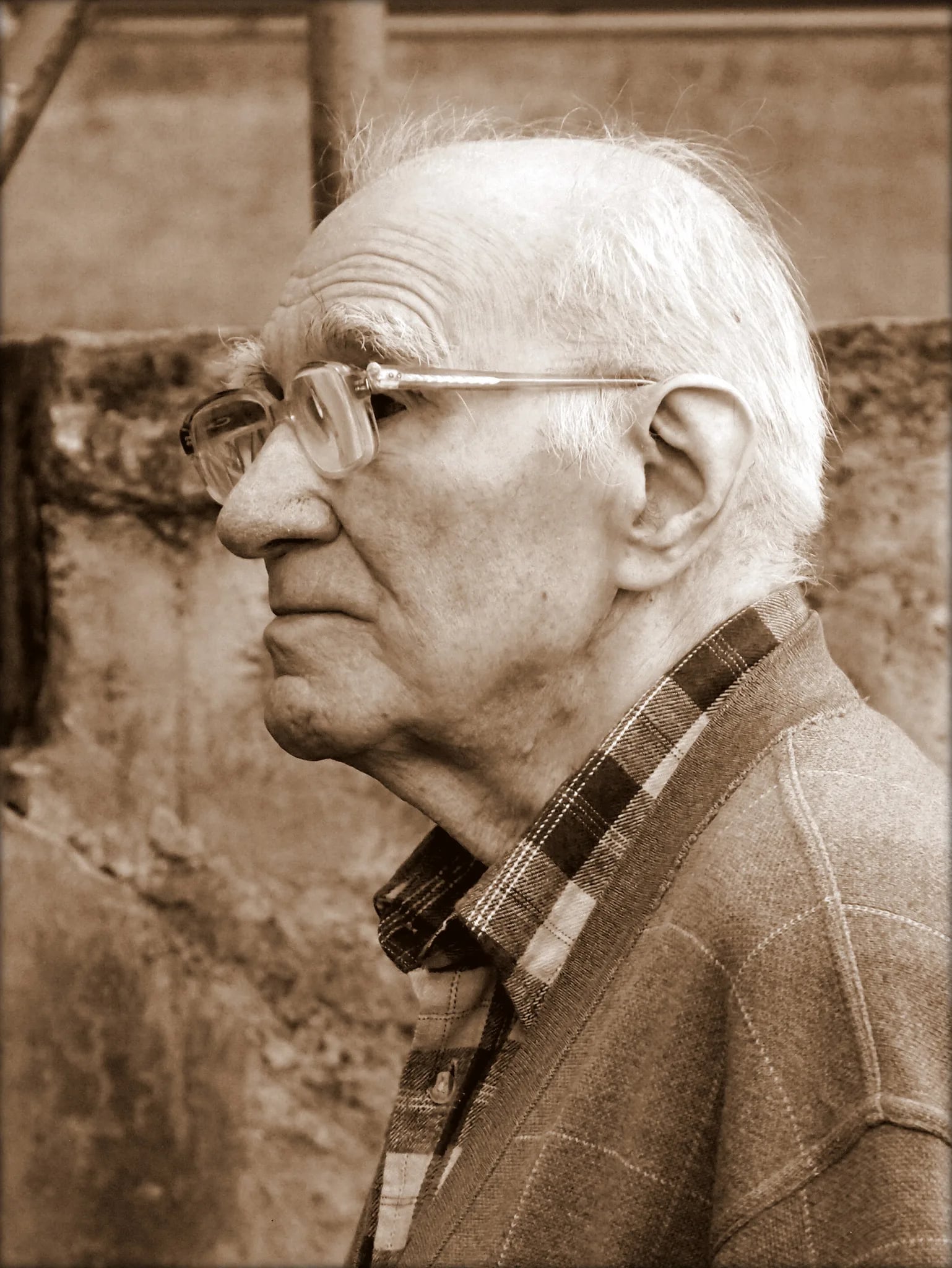 Portrait of Jan Przybysław Majewski (1924–2014) – memorial page