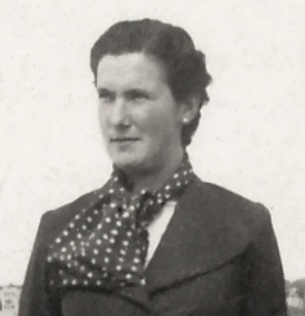 Portrait of Libe Altuna Okamika (1916–1993) – memorial page
