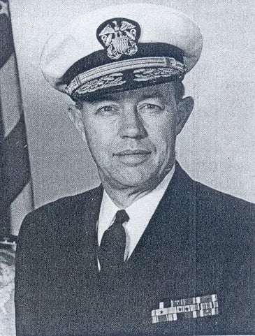 Portrait of John M. Lee (1914–2003) – memorial page