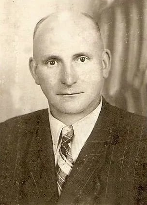 Portrait of Józef Mager (1902–1955) – memorial page