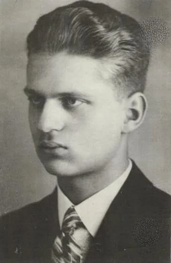 Portrait of Kamil Kazimierz Józef de Pourbaix (1913–1939) – memorial page