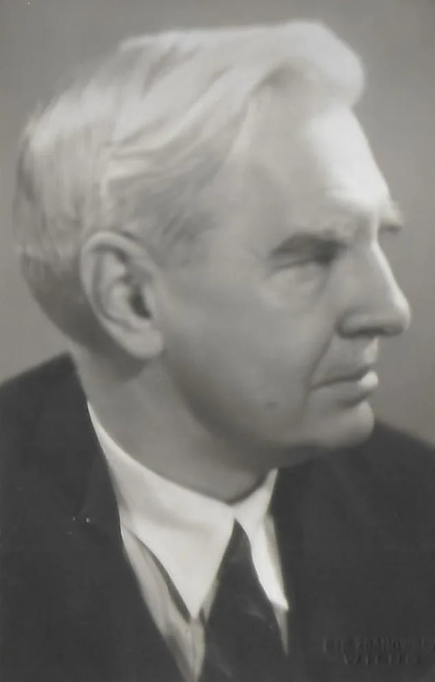 Porträt von Konstanty Kurnatowski (1878–1966) – Gedenkseite