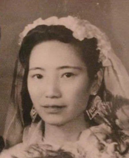 Portrait of Ruth Dsang (1911–1997) – memorial page
