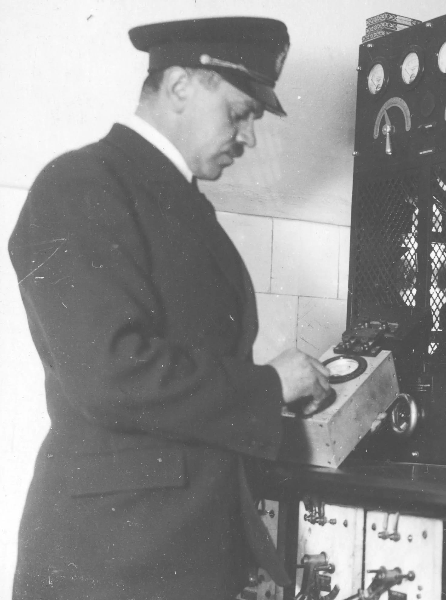 Portrait of Leon Wzorek (1896–1939) – memorial page