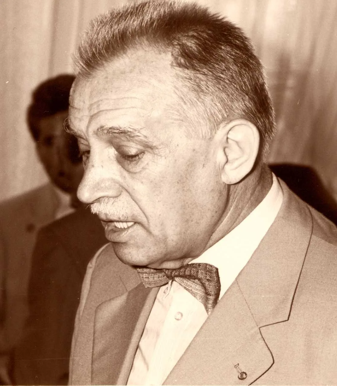 Porträt von Maciej Wiewiórowski (1918–2005) – Gedenkseite