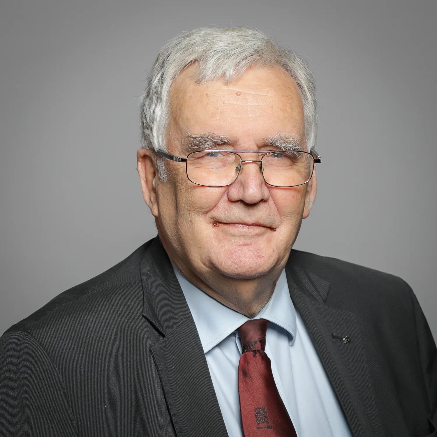 Porträt von Jan David Simon, 3. Viscount Simon (1940–2021) – Gedenkseite