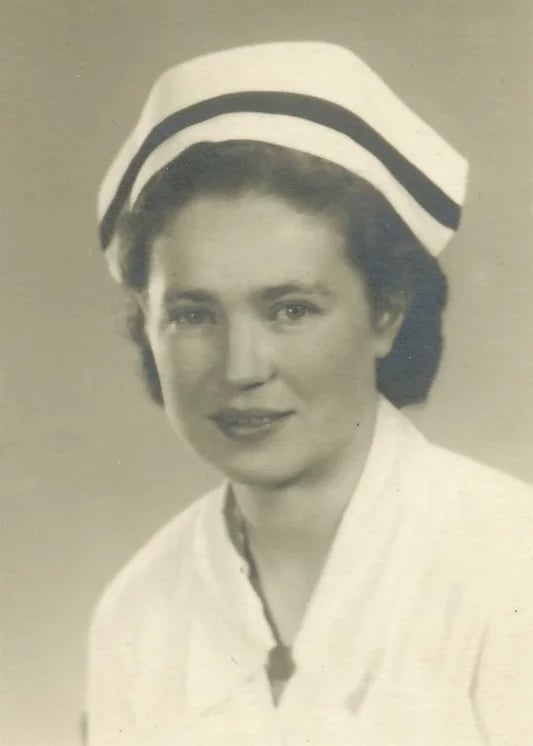 Portrait of Maria Kraińska (1916–2002) – memorial page