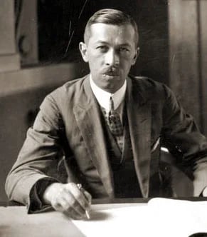 Portrait of Marian Szumlakowski (1893–1961) – memorial page