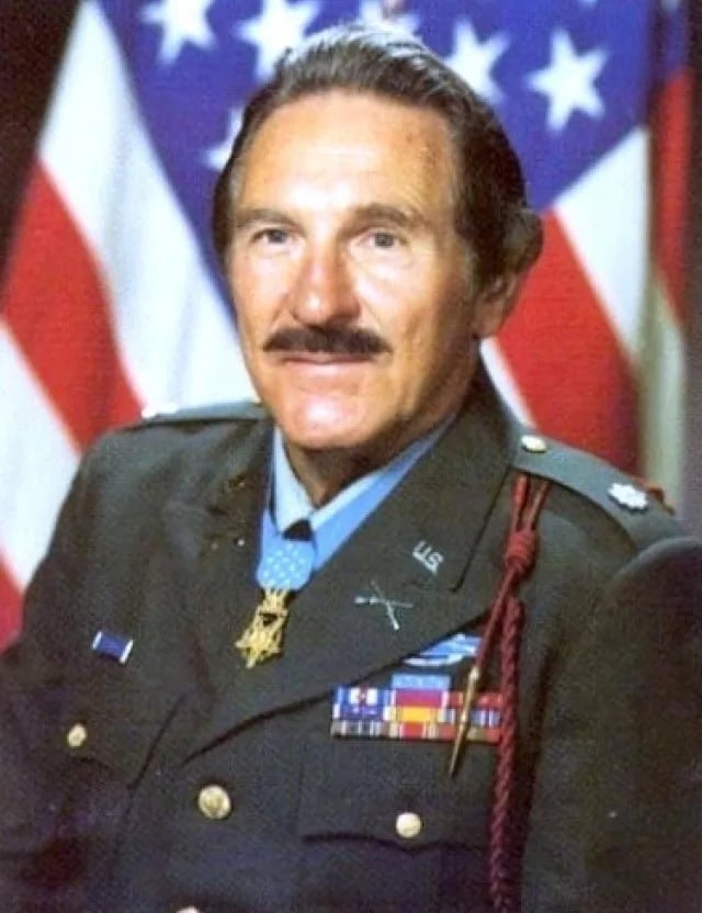 Porträt von Matt Urban (1919–1995) – Gedenkseite