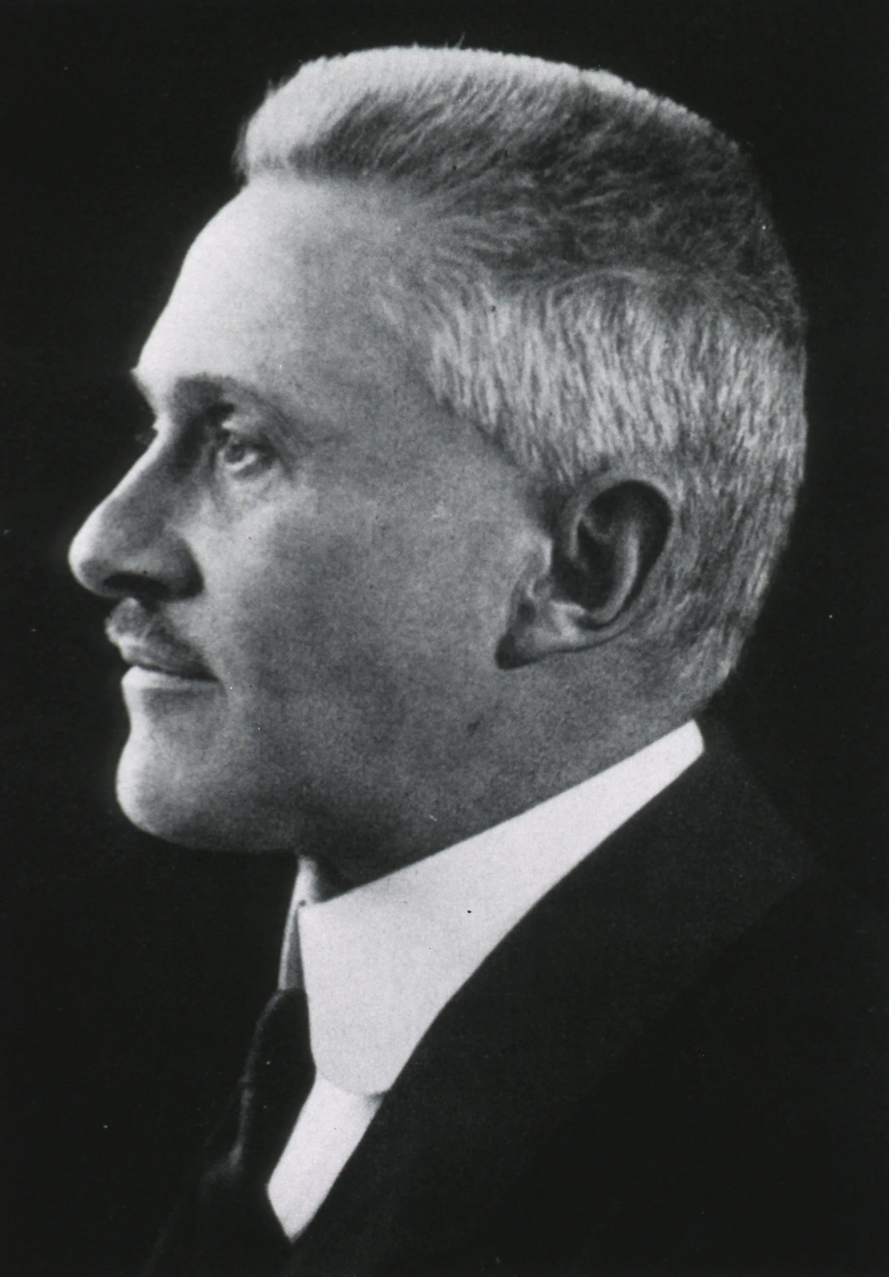 Portrait of Max Nadoleczny (1874–1940) – memorial page