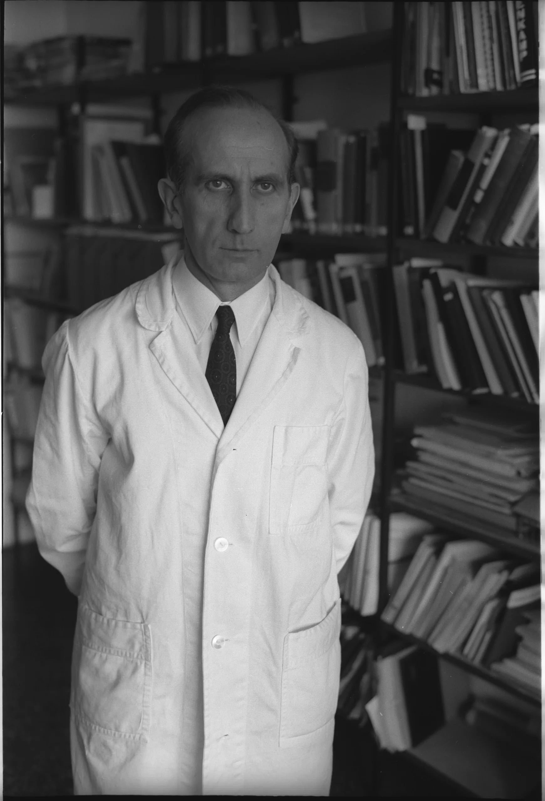 Portrait of Álvaro del Amo (1922–1985) – memorial page