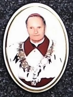 Portrait of Piotr Hemperek (1931–1992) – memorial page