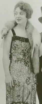 Porträt von Helen Bray (1889–1990) – Gedenkseite