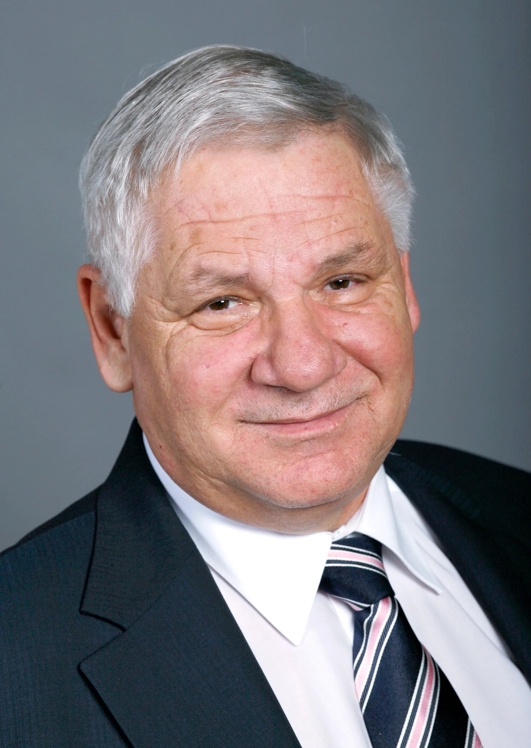 Porträt von Rolf Schweiger (1945–2025) – Gedenkseite
