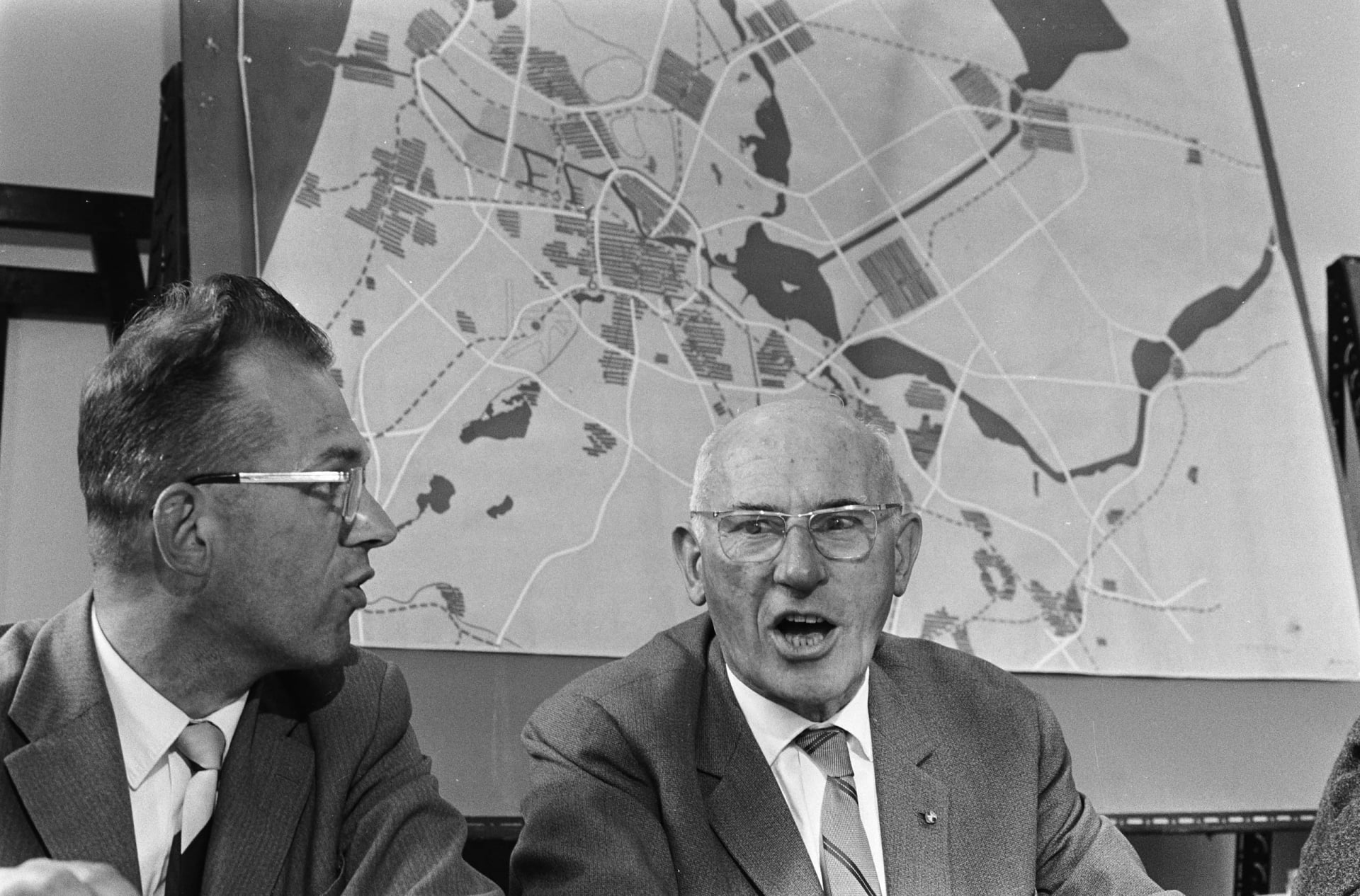 Portrait of W. Ybema (1902–1986) – memorial page