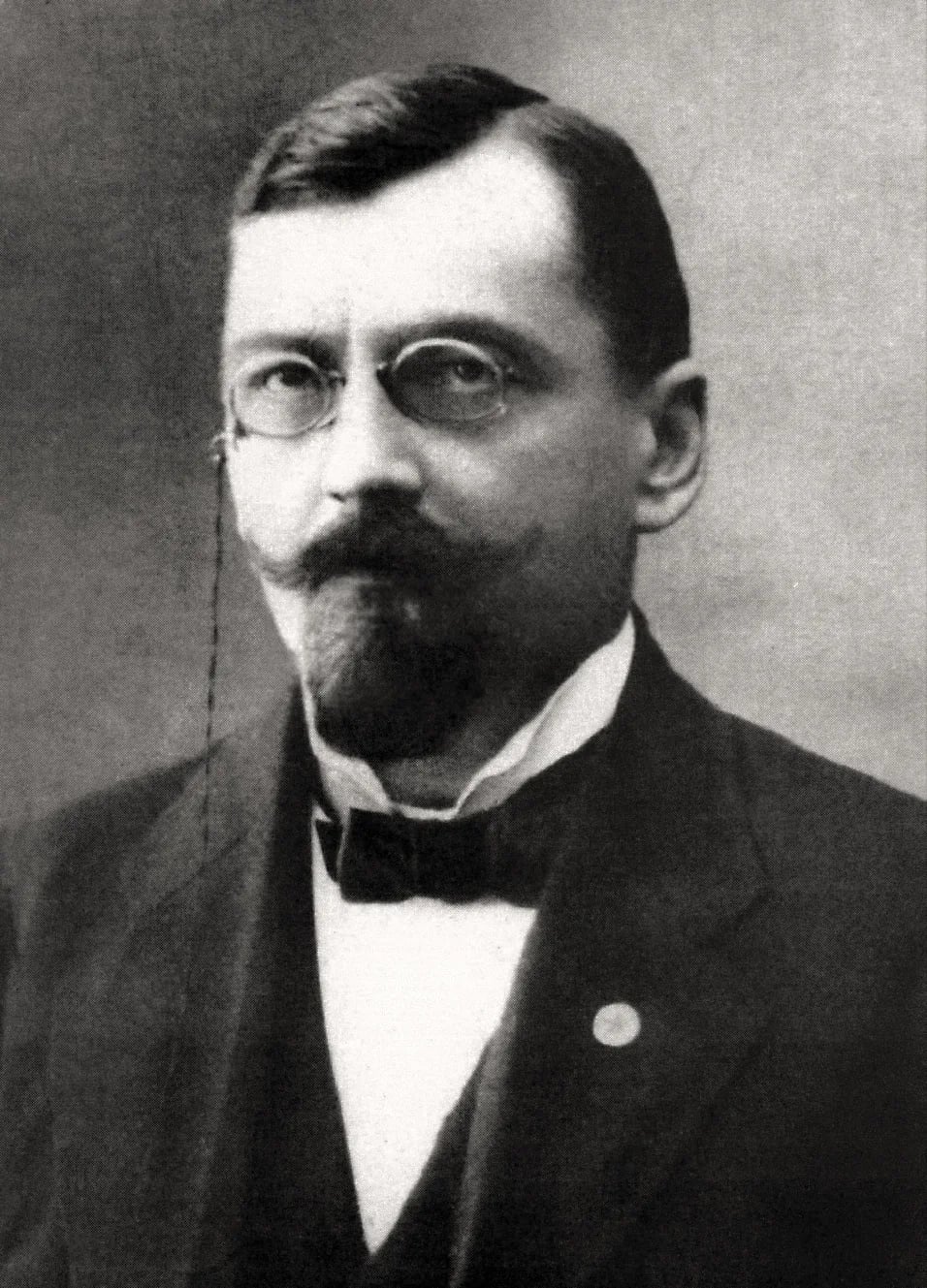 Portrait of Antoni Grabowski (1857–1921) – memorial page
