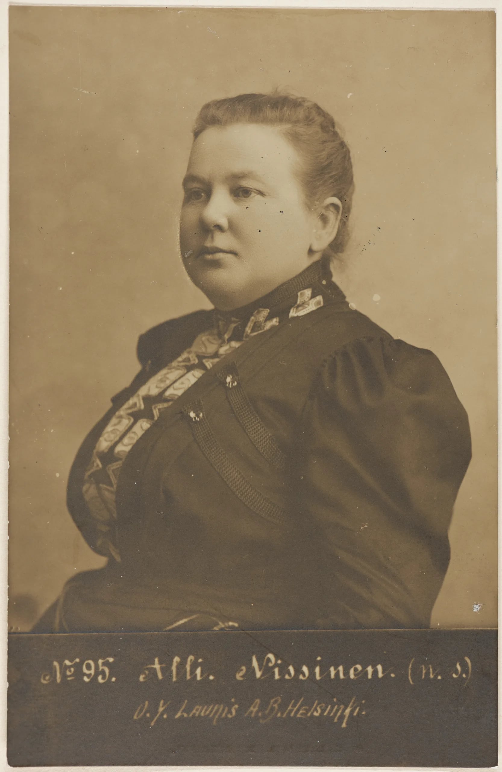 Porträt von Alli Nissinen (1866–1926) – Gedenkseite