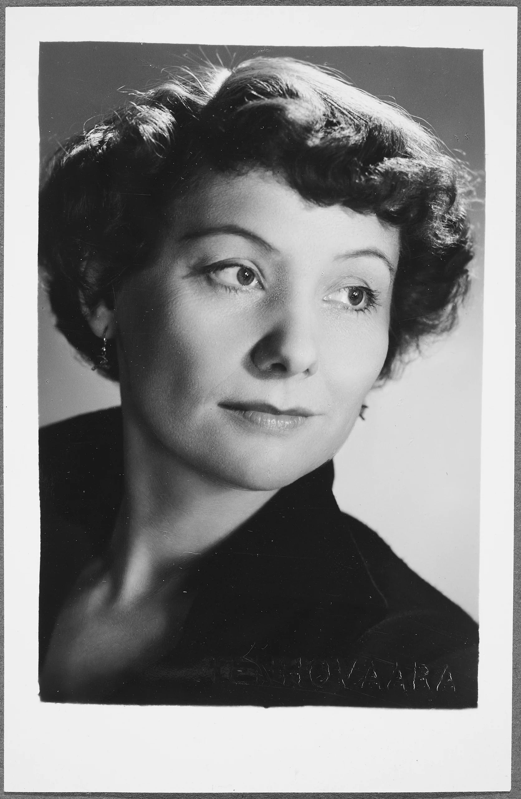 Porträt von Anitra Karto (1913–1960) – Gedenkseite