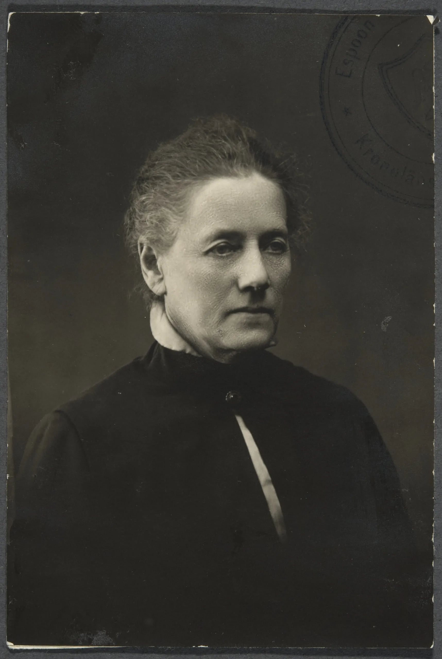 Porträt von Anna Sahlstén (1859–1931) – Gedenkseite