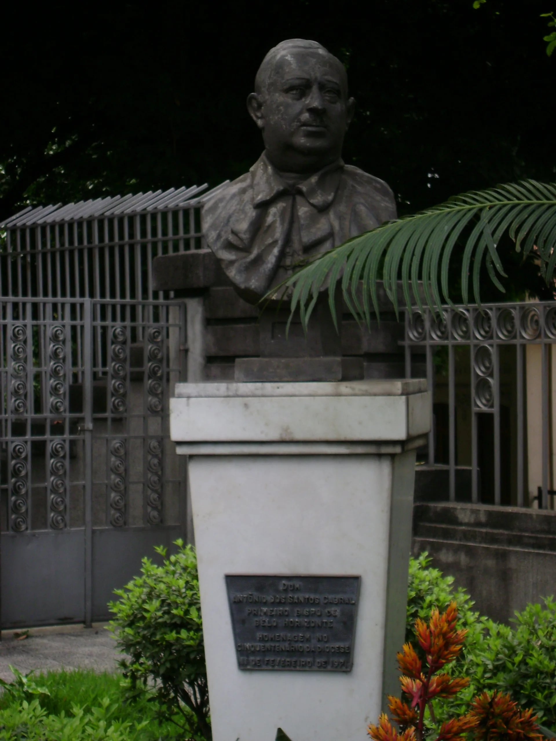Porträt von Antônio dos Santos Cabral (1884–1967) – Gedenkseite