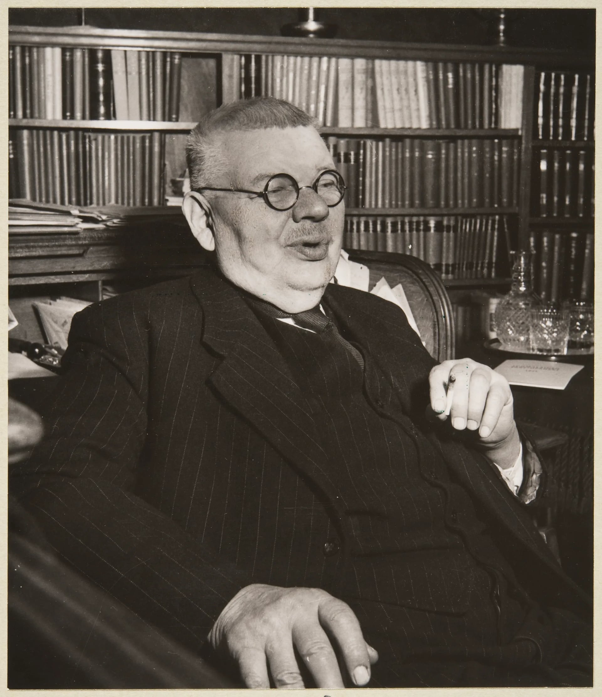 Porträt von Arvi A. Karisto (1879–1958) – Gedenkseite