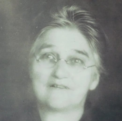 Portrait of Catherine Mary Hogan (1864–1941) – memorial page
