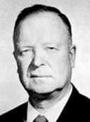 Porträt von Einari Karvetti (1897–1979) – Gedenkseite