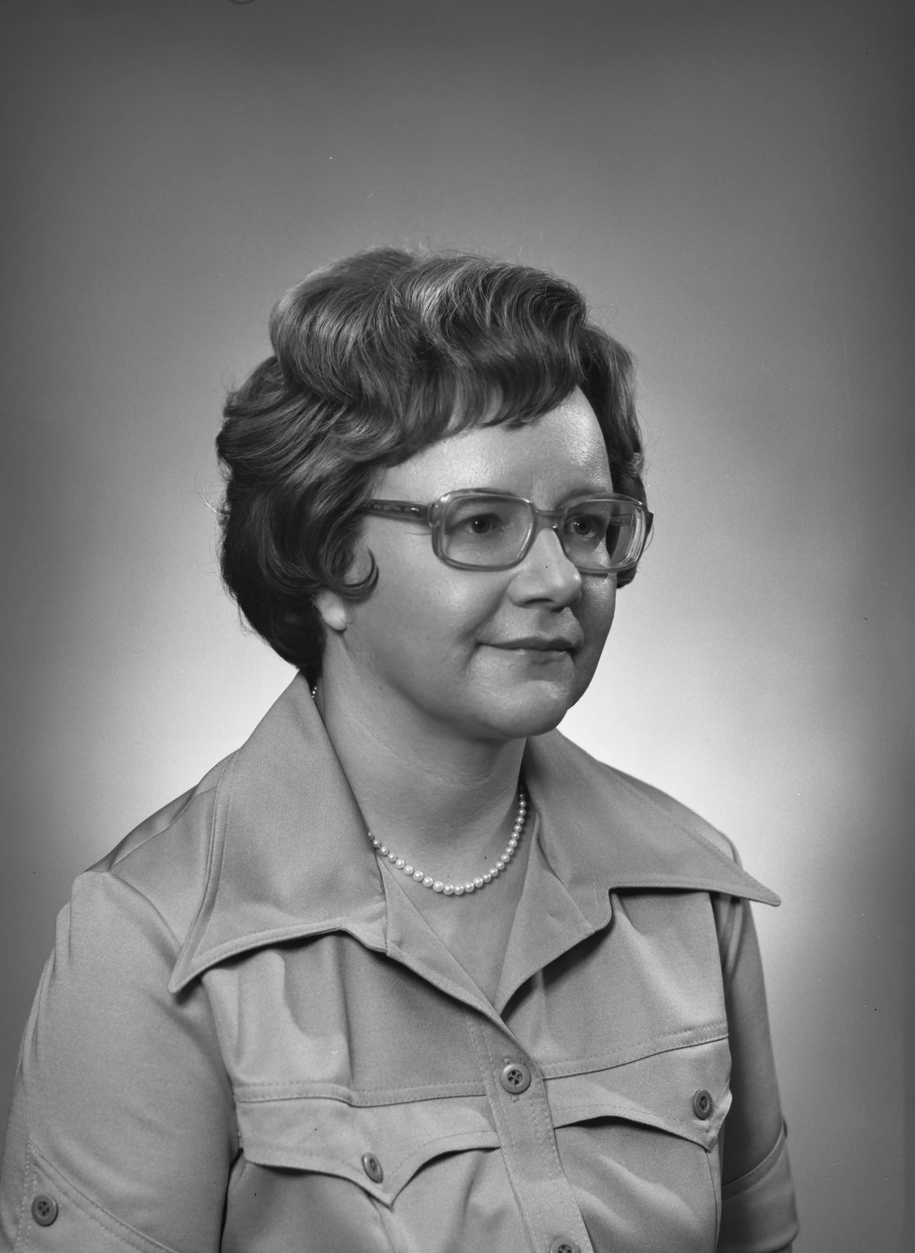 Porträt von Elina Haavio-Mannila (1933–2025) – Gedenkseite