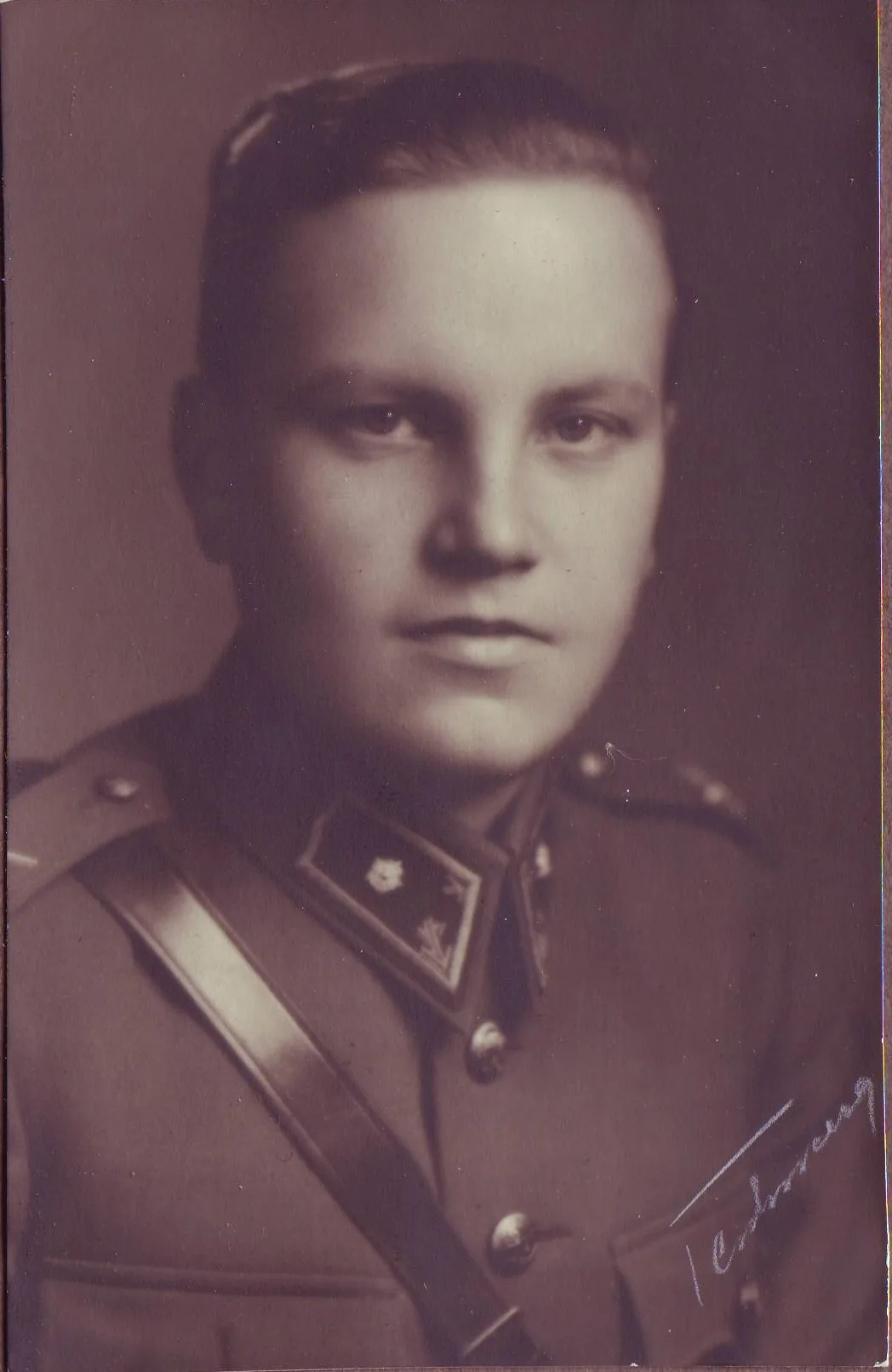 Porträt von Ermei Kanninen (1922–2015) – Gedenkseite