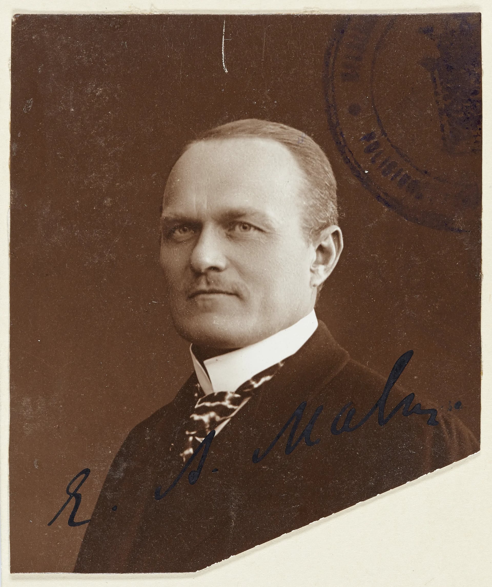 Portrait of Evert Malm (1871–1945) – memorial page