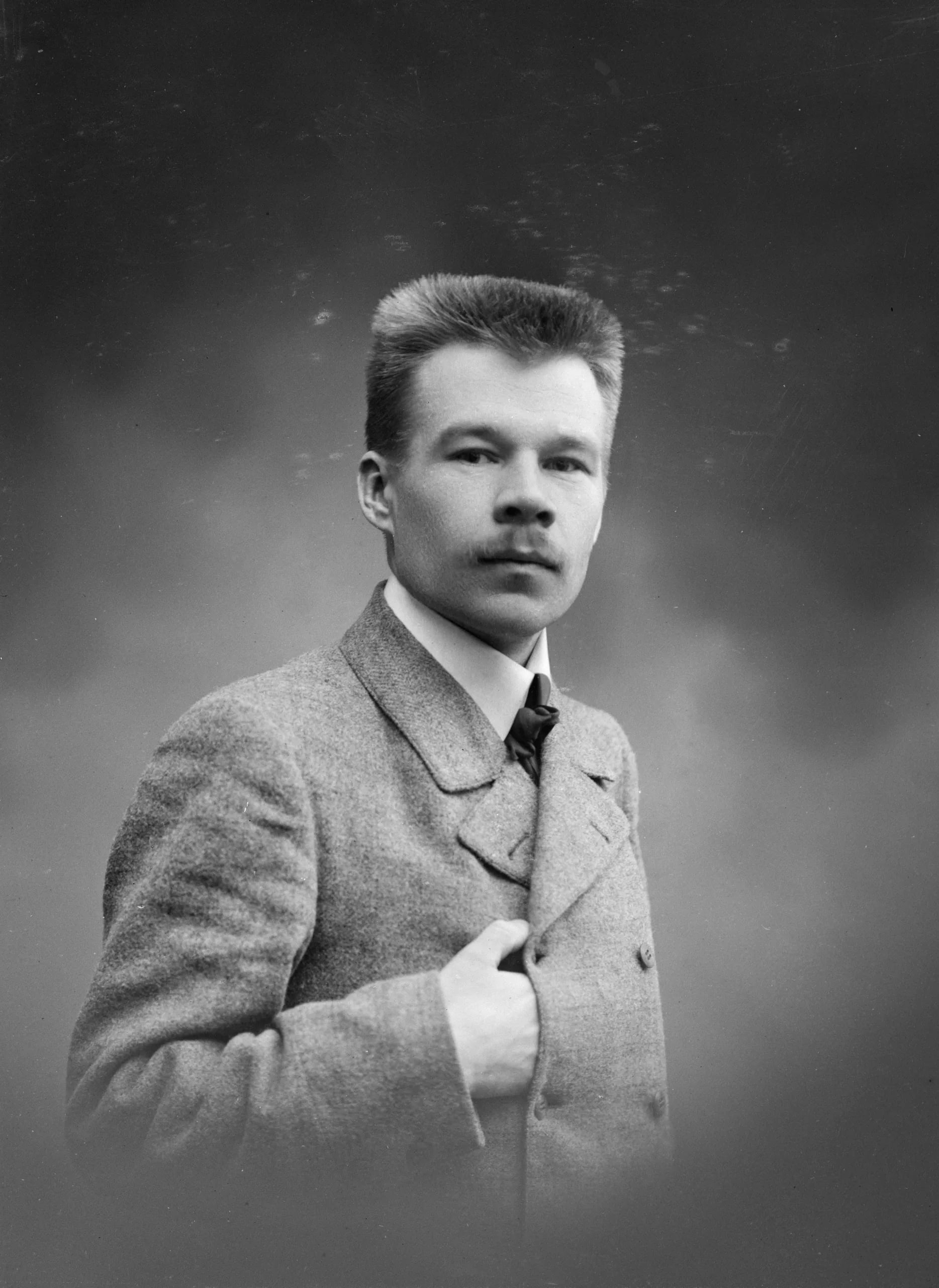 Porträt von Iivo Härkönen (1882–1941) – Gedenkseite