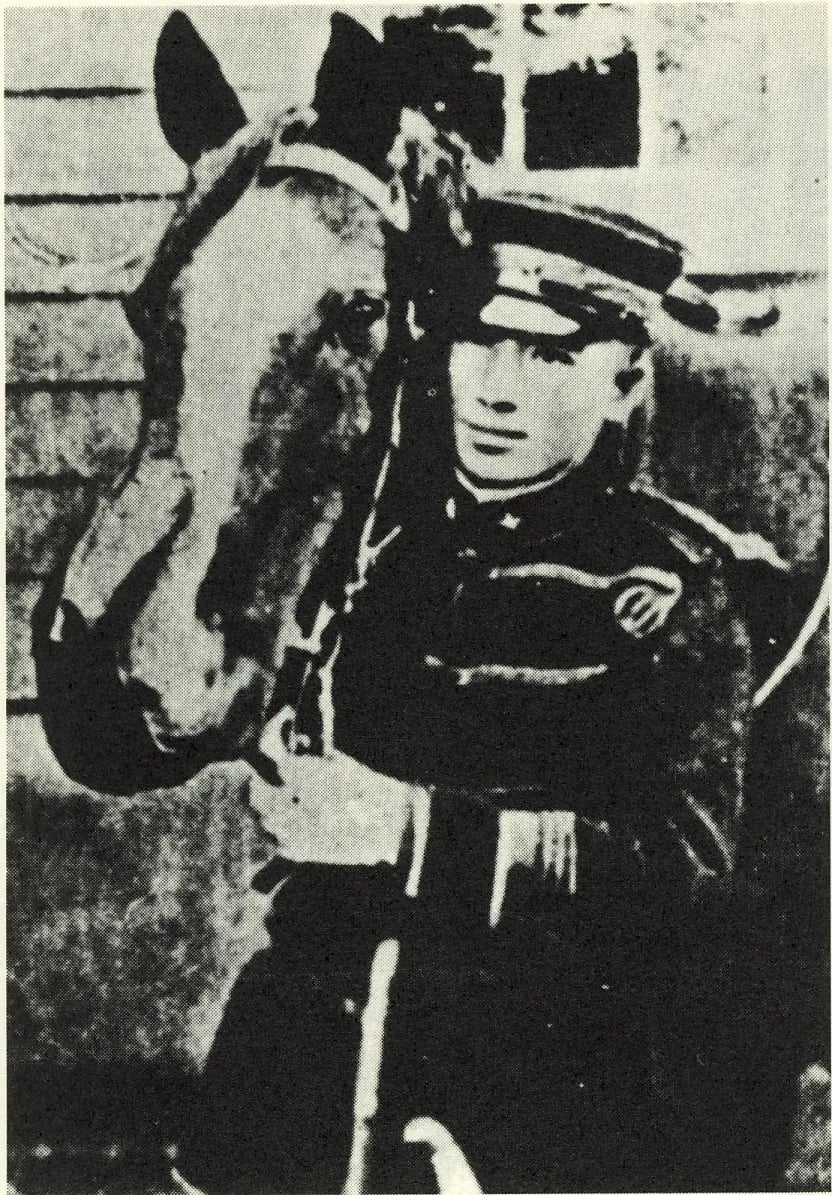 Portrait of Kim Kyung-cheon (1888–1942) – memorial page