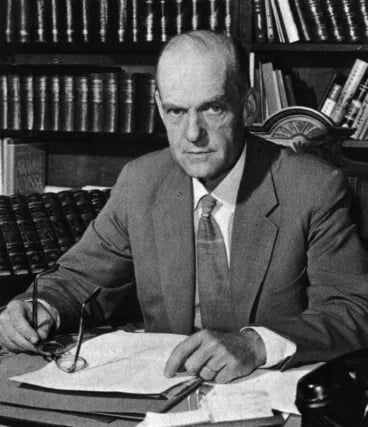 Portrait of L. Arvi P. Poijärvi (1900–1986) – memorial page