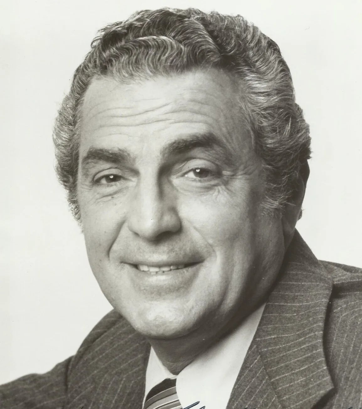 Porträt von Mario Biaggi (1917–2015) – Gedenkseite