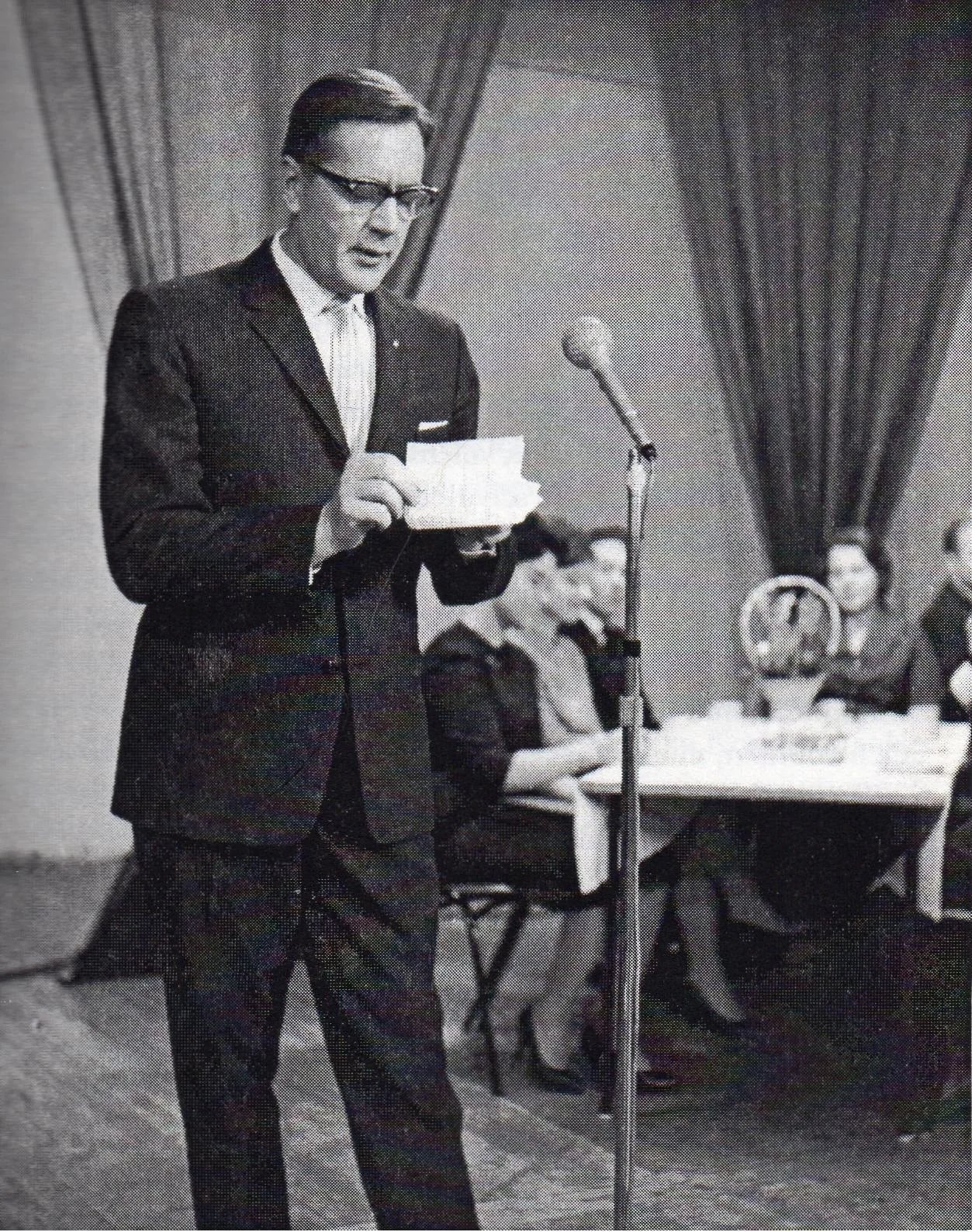 Porträt von Niilo Tarvajärvi (1914–2002) – Gedenkseite