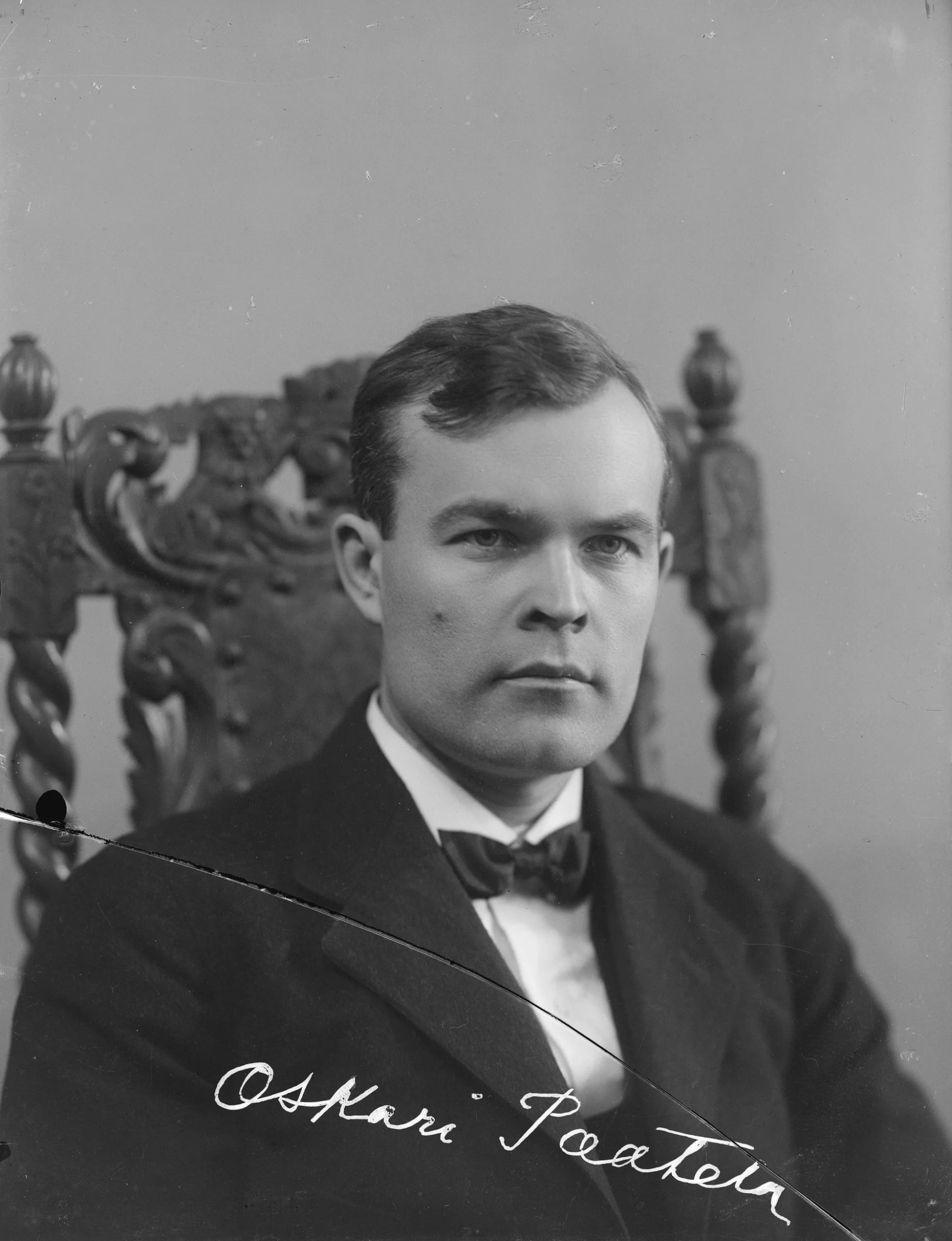 Porträt von Oskari Paatela (1888–1952) – Gedenkseite