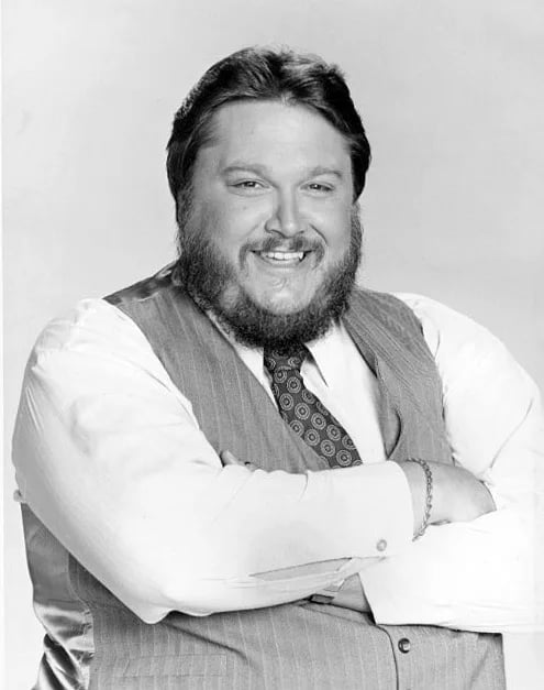 Portrait of Dennis Burkley (1945–2013) – memorial page
