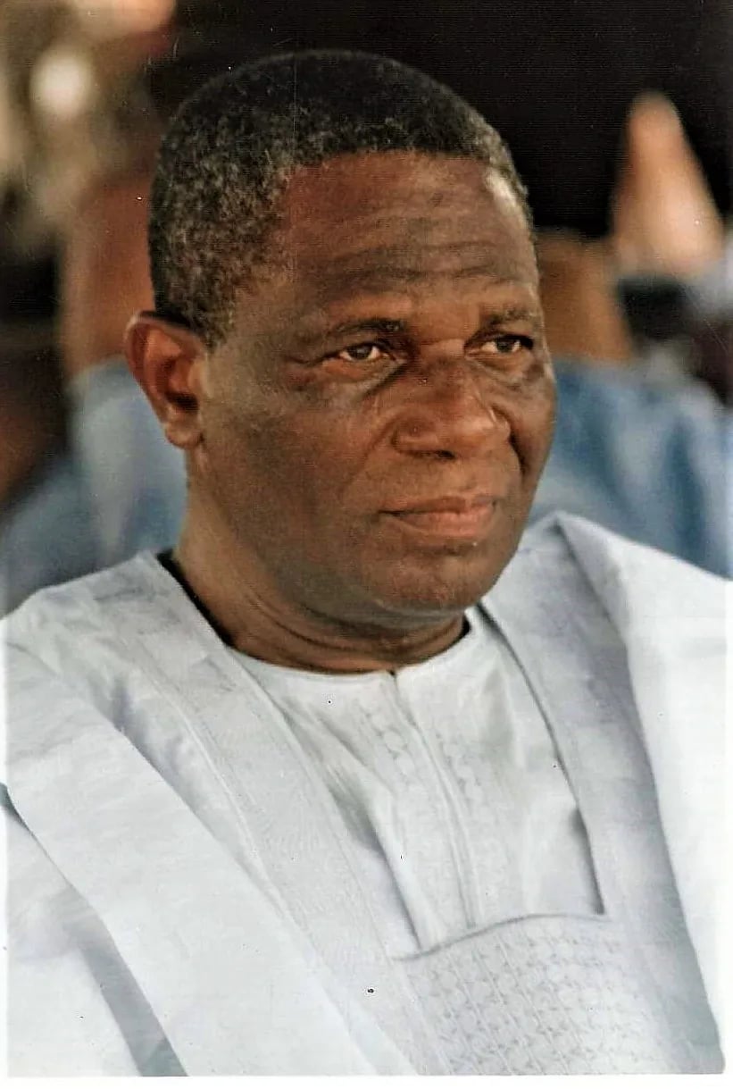 Porträt von Emeka Enejere (1944–2016) – Gedenkseite