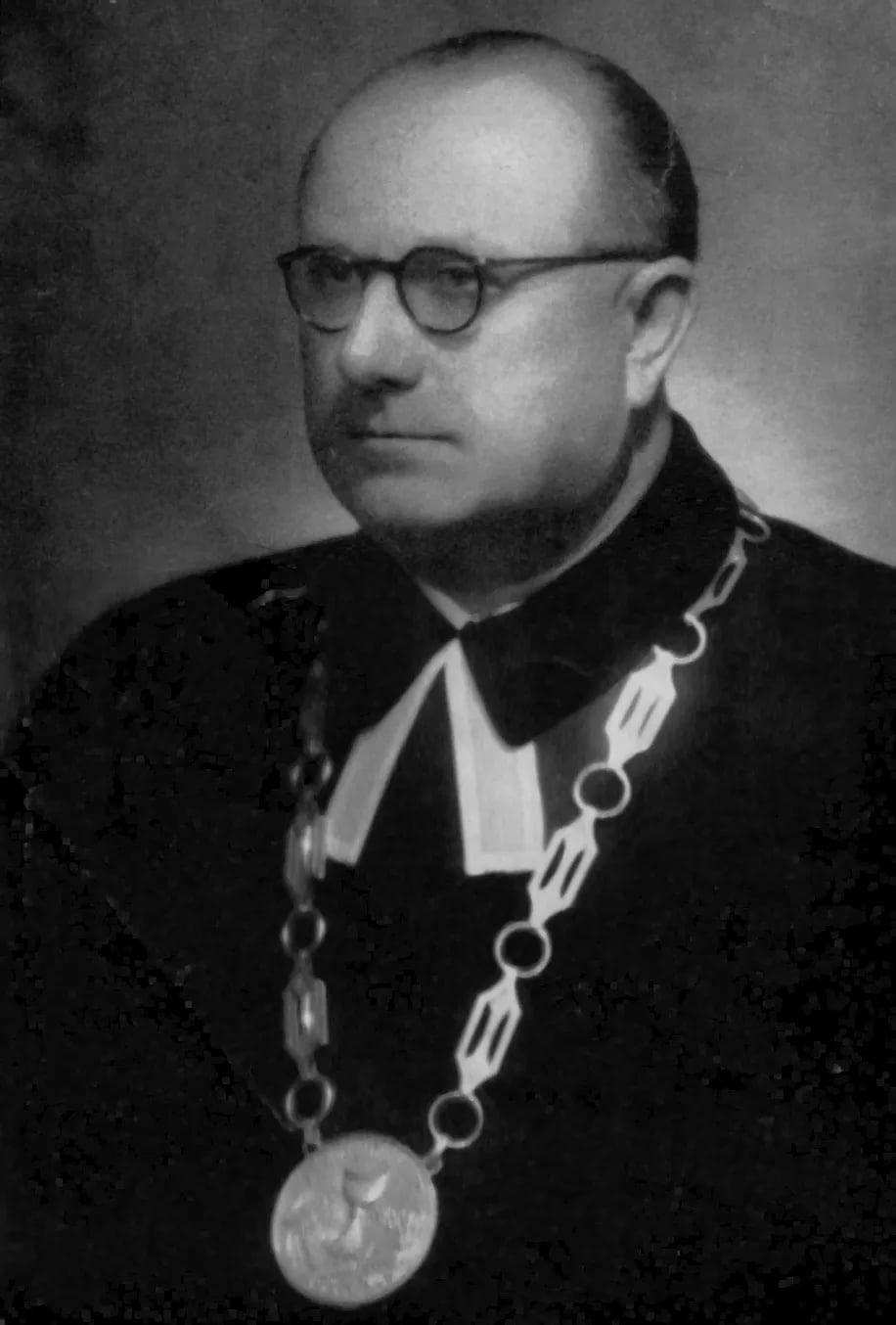 Porträt von Viktor Hájek (1900–1968) – Gedenkseite