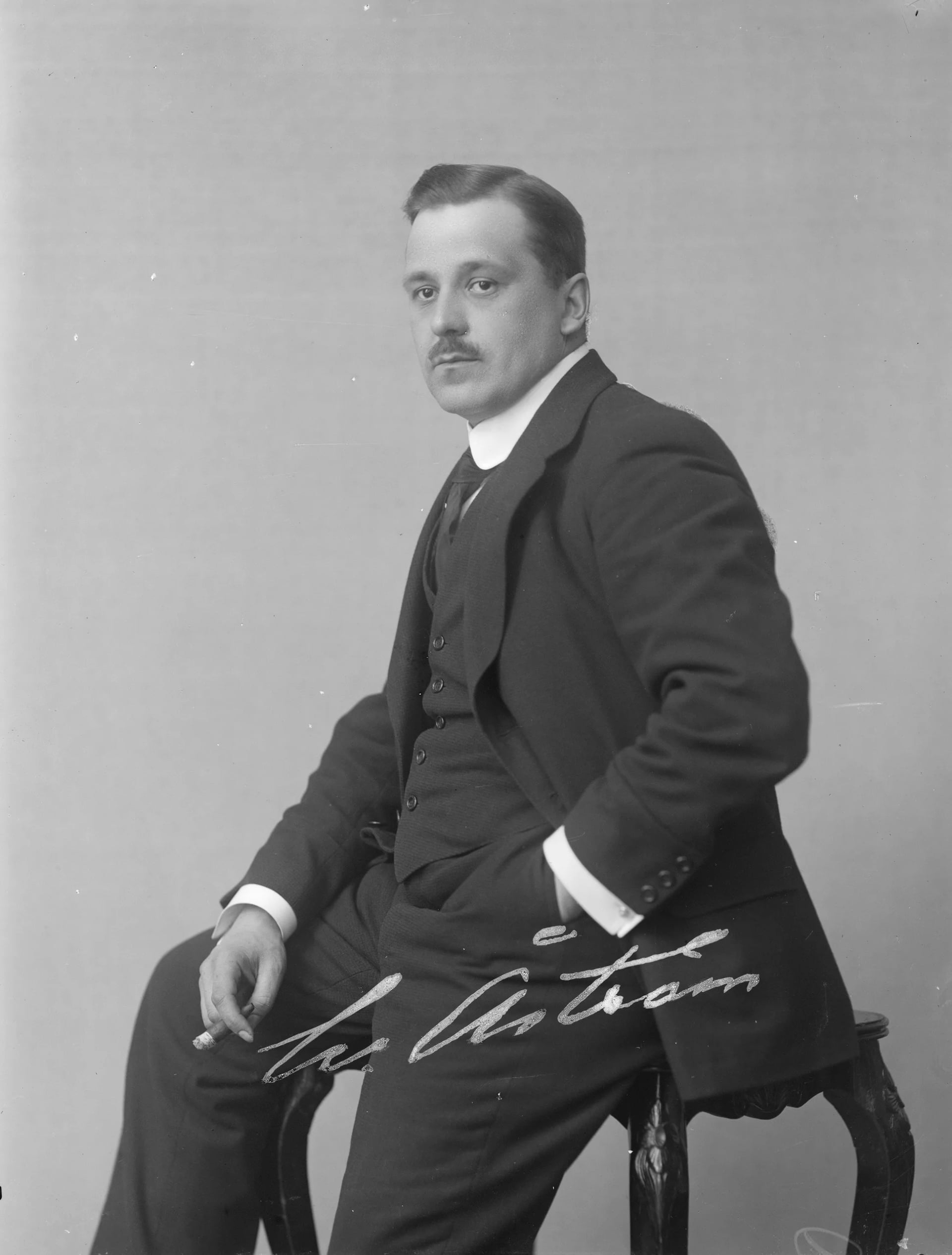 Porträt von Werner Åström (1885–1979) – Gedenkseite