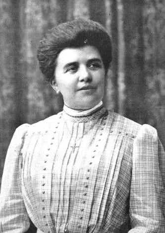 Portrait of Maria Antònia Salvà (1869–1958) – memorial page